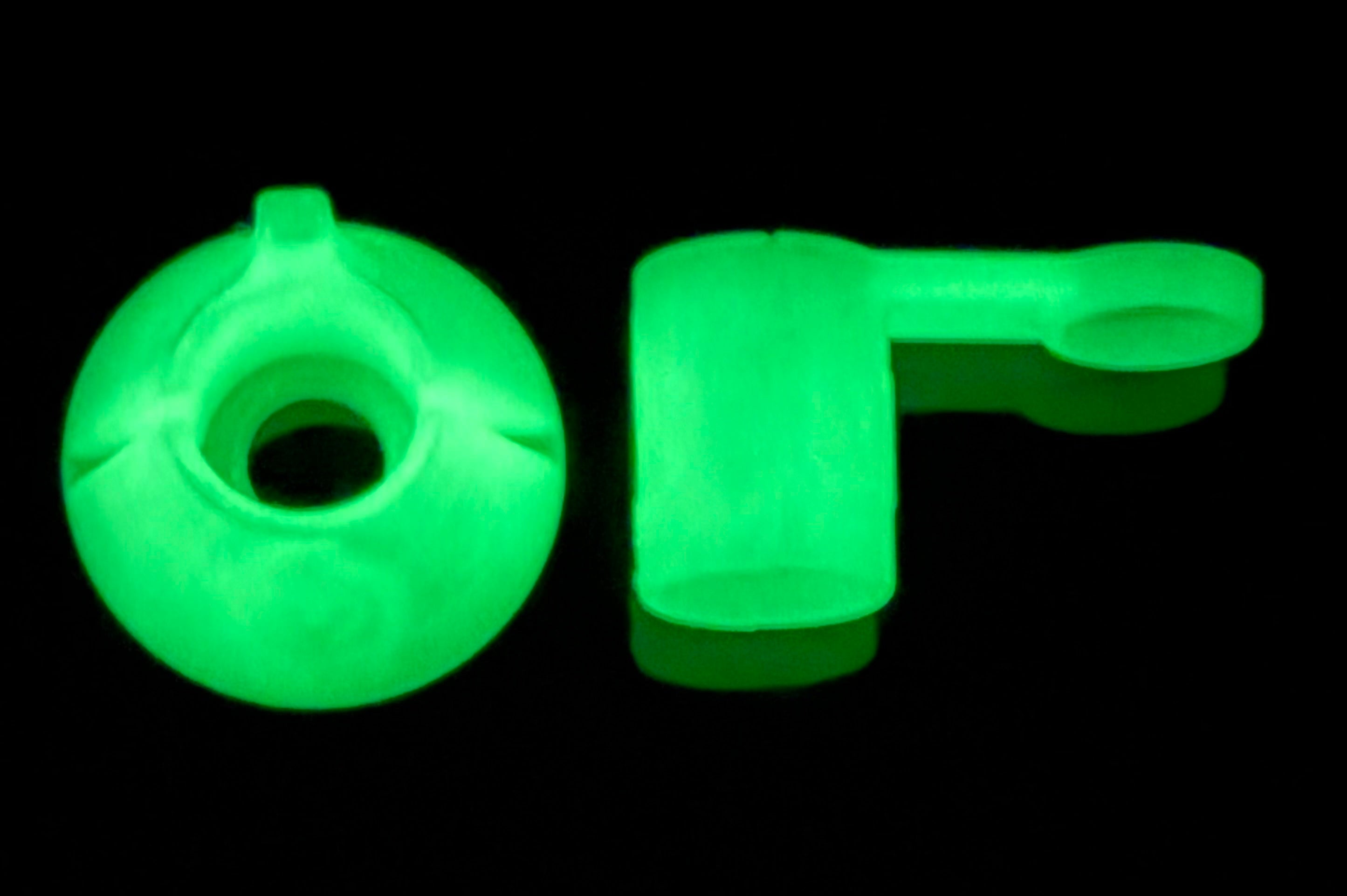 One Trick Pony Glass Pivot Tether & Stand Set Glow in the Dark