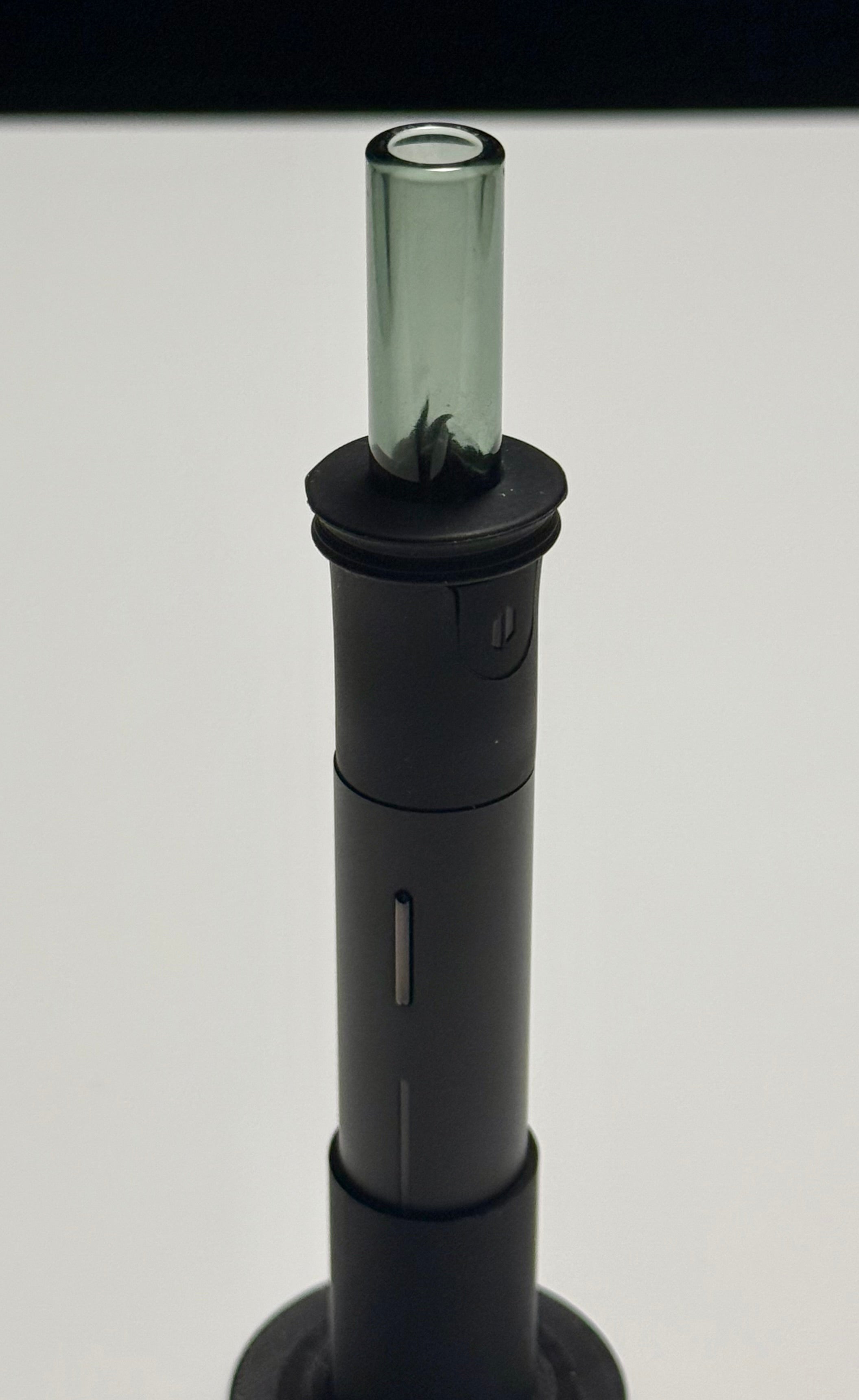 Kovacs Glass Pivot Glass Trans Black Mouthpiece & Ball Cap Grommet