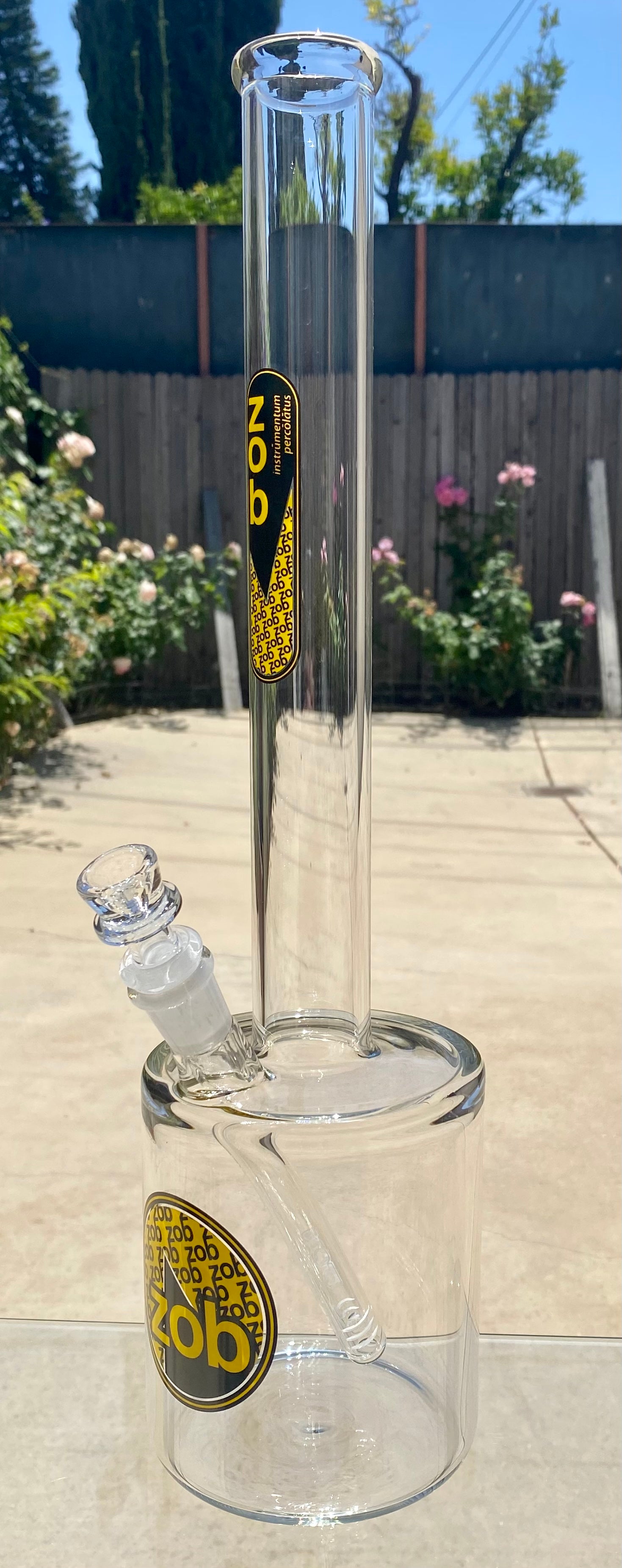 Zob 16” Straight Tube with 110mm Base and 38mm Mouthpiece 45 Degree Yellow & Black Label