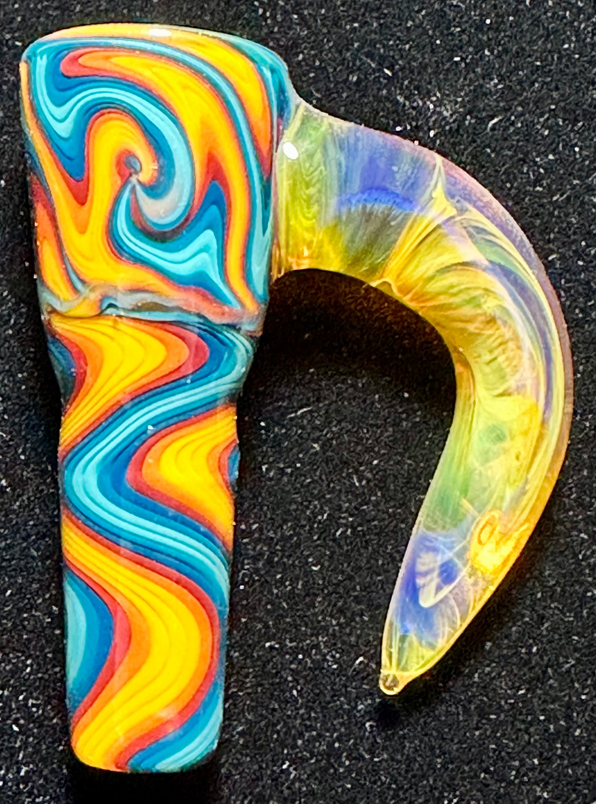 DZ Glass 14mm Fully Worked Wigwag with Color Horn