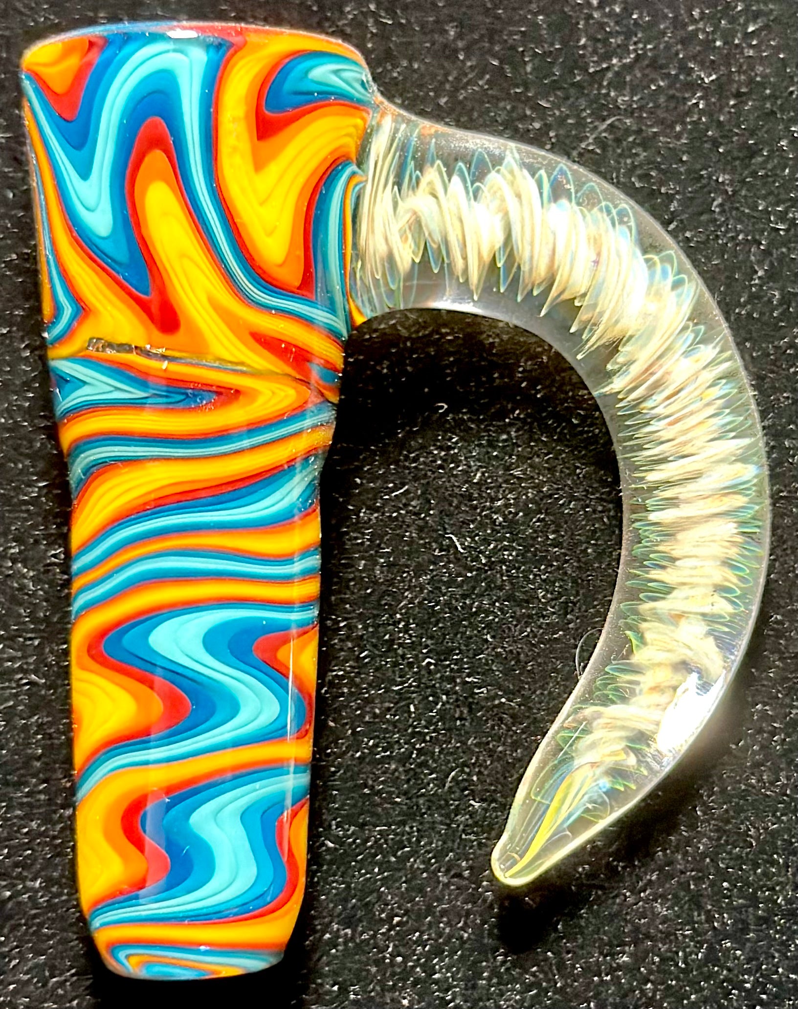 DZ Glass 18mm Fully Worked Wigwag Fumed Handle