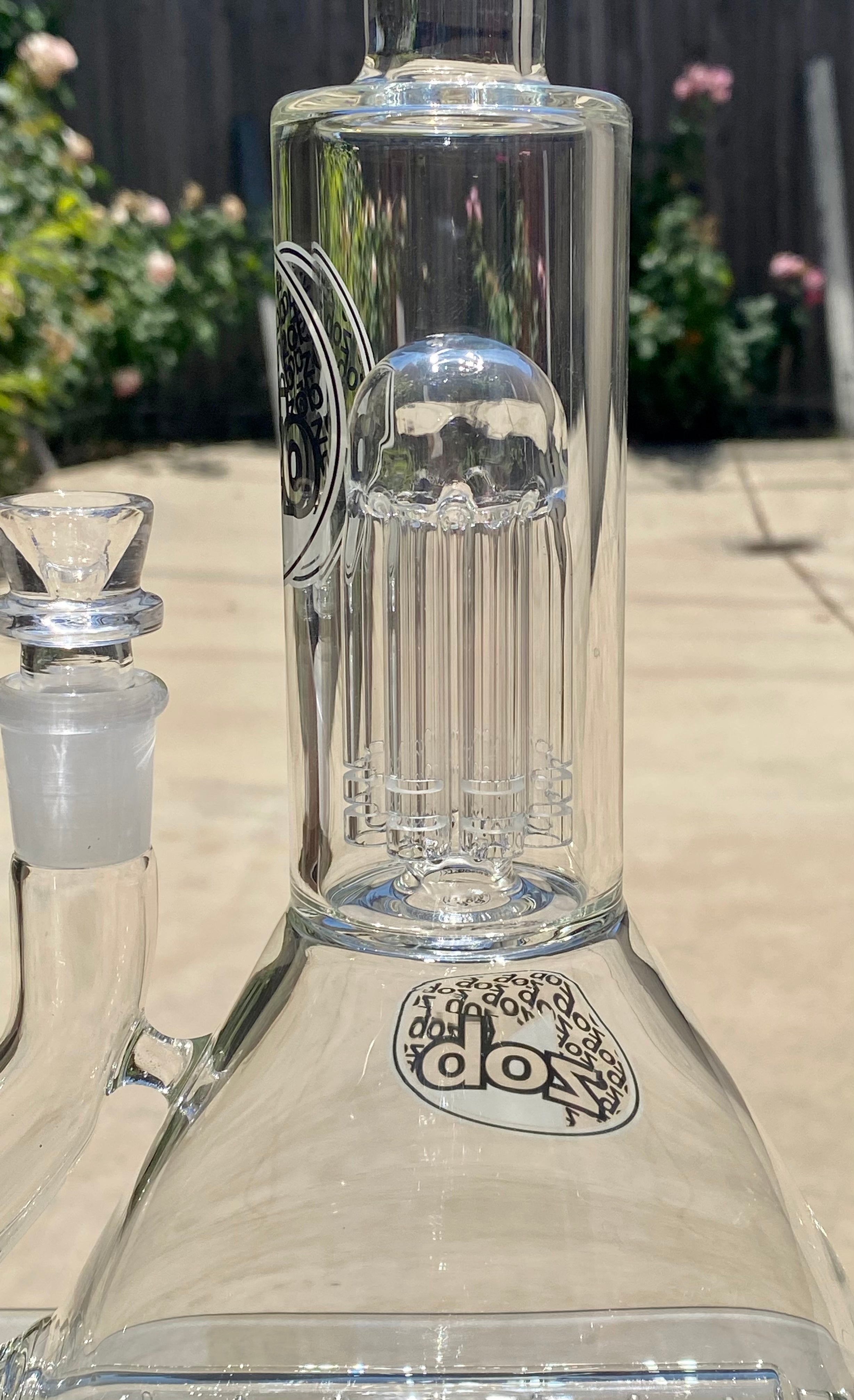 Zob 16 inch Stemless Inline Diffused Beaker Wubbler with 8 Arm Tree Percolator Black & White Label