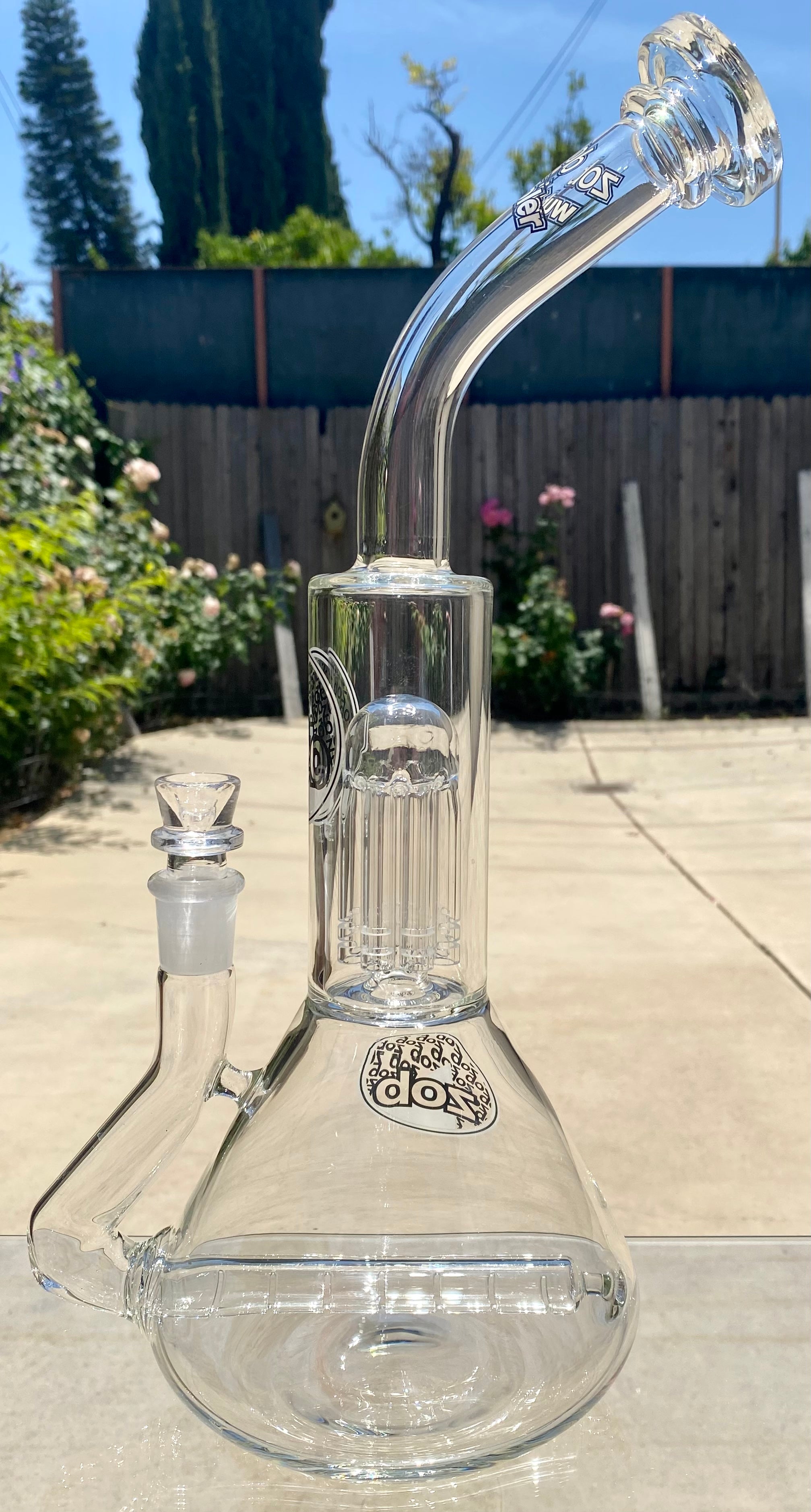 Zob 16 inch Stemless Inline Diffused Beaker Wubbler with 8 Arm Tree Percolator Black & White Label