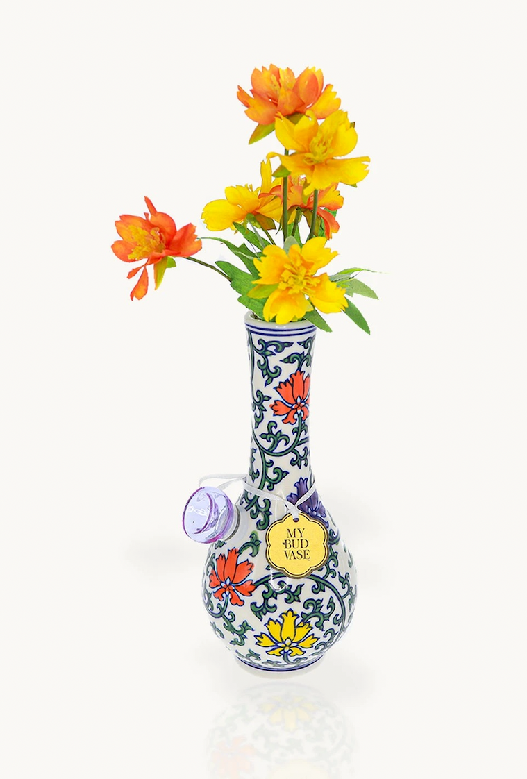 Lotus Vase - TheSmokeyMcPotz Collection 