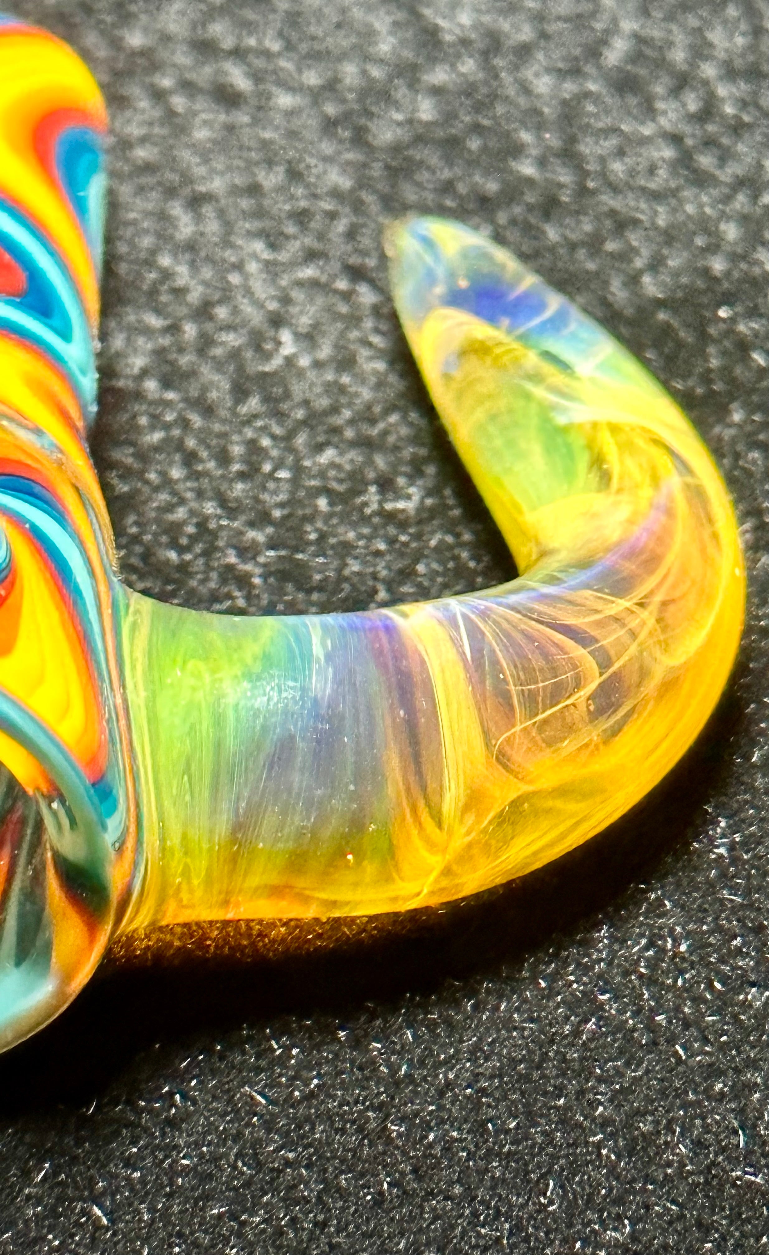 DZ Glass 14mm Fully Worked Wigwag with Color Horn #2